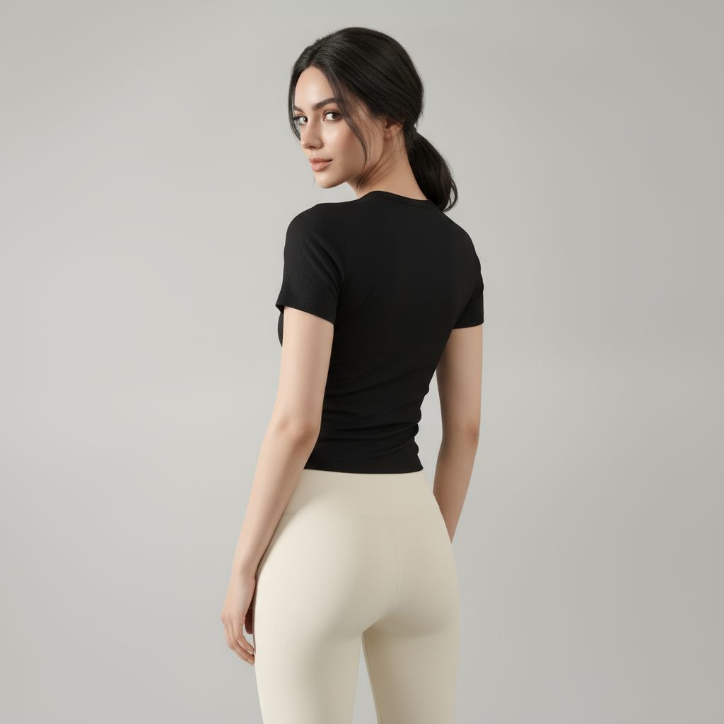 에센셜 라이트핏 티셔츠 ｜ Essential Light-Fit Tee