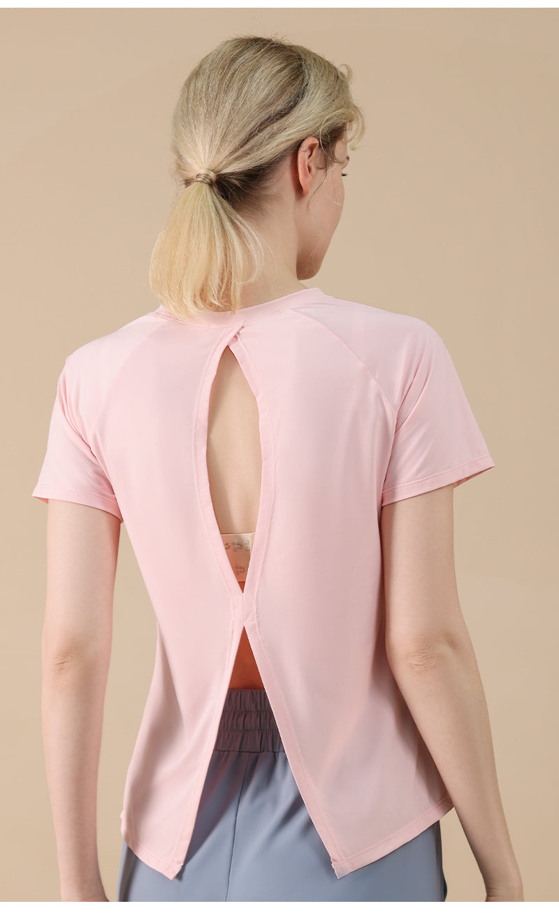 백슬릿 무브 티 | Back-Slit Move Tee